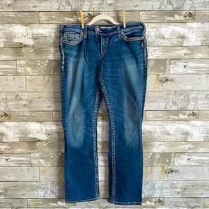 Silver Jeans Tuesday 33/33